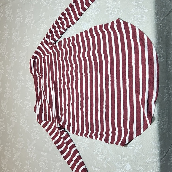 Old Navy Shirt - Picture 5 of 7